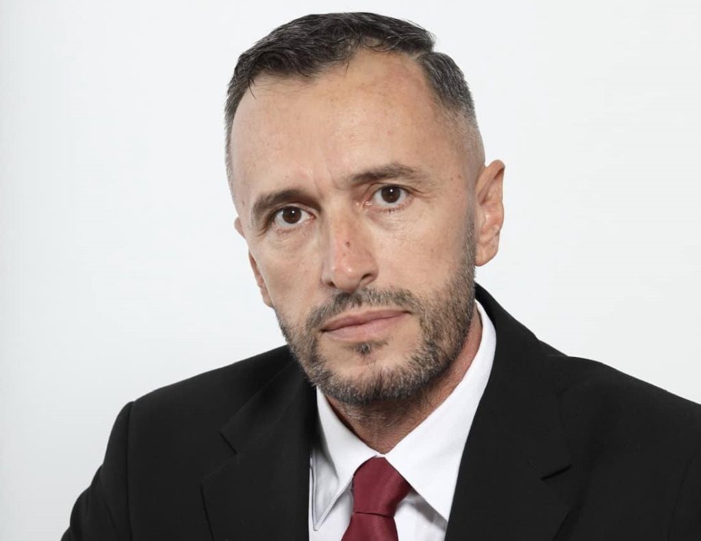 Primarul din Găești neagă angajarea lui Marian Țachianu, dar întrebările rămân