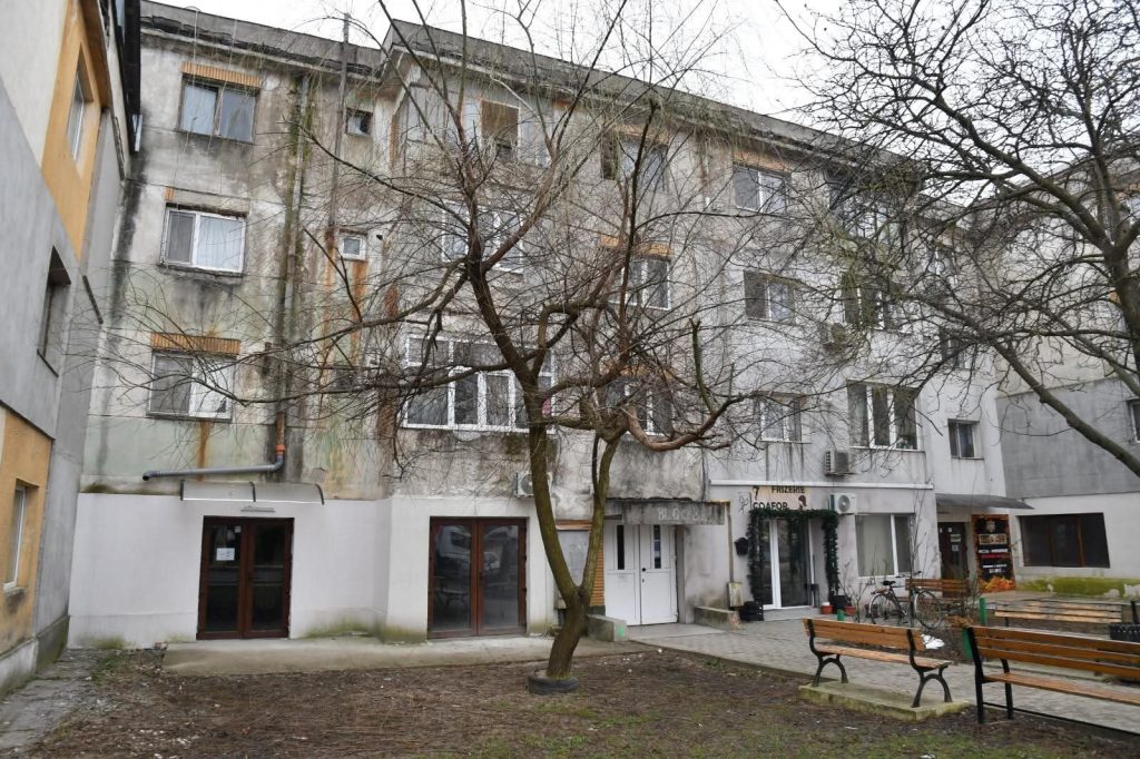 Blocurile A, B, C, A2, A3 și A4 din Răcari, Dâmbovița, intră în reabilitare termică 