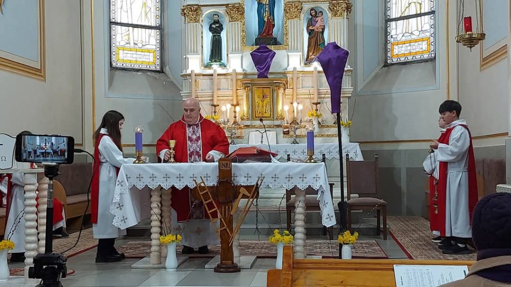 Săptămâna Mare la Biserica Romano-Catolică „Sf. Francisc de Assisi” din Târgoviște