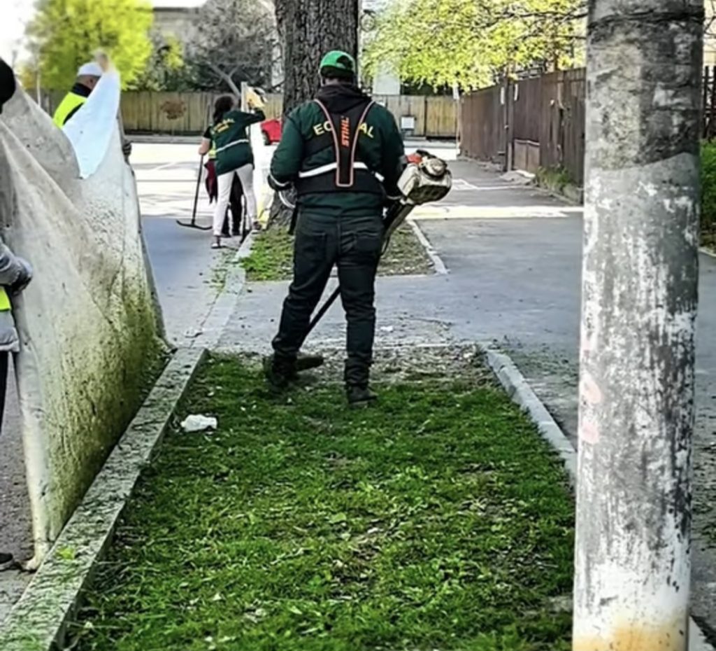 Curățenie generală  în Târgoviște după perioada sărbătorilor
