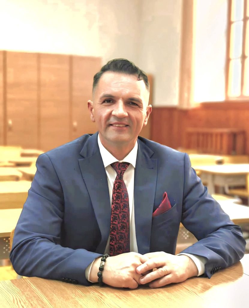 Colegiul „Carabella” la 101 ani: mesaj transmis de primarul Târgoviștei Colegiul „Carabella” la 101 ani: mesaj transmis de primarul Târgoviștei