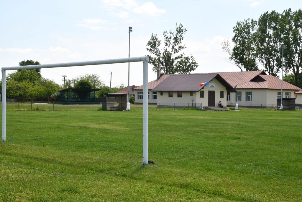 Primăria Răcari investește în sport: baze modernizate și sprijin pentru echipele locale