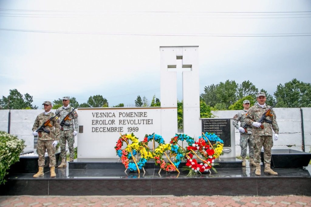 Ziua Eroilor, marcată la Titu prin ceremonii de recunoștință și respect