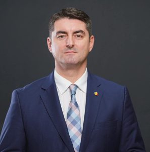 SENATORUL AUR DÂMBOVIȚA