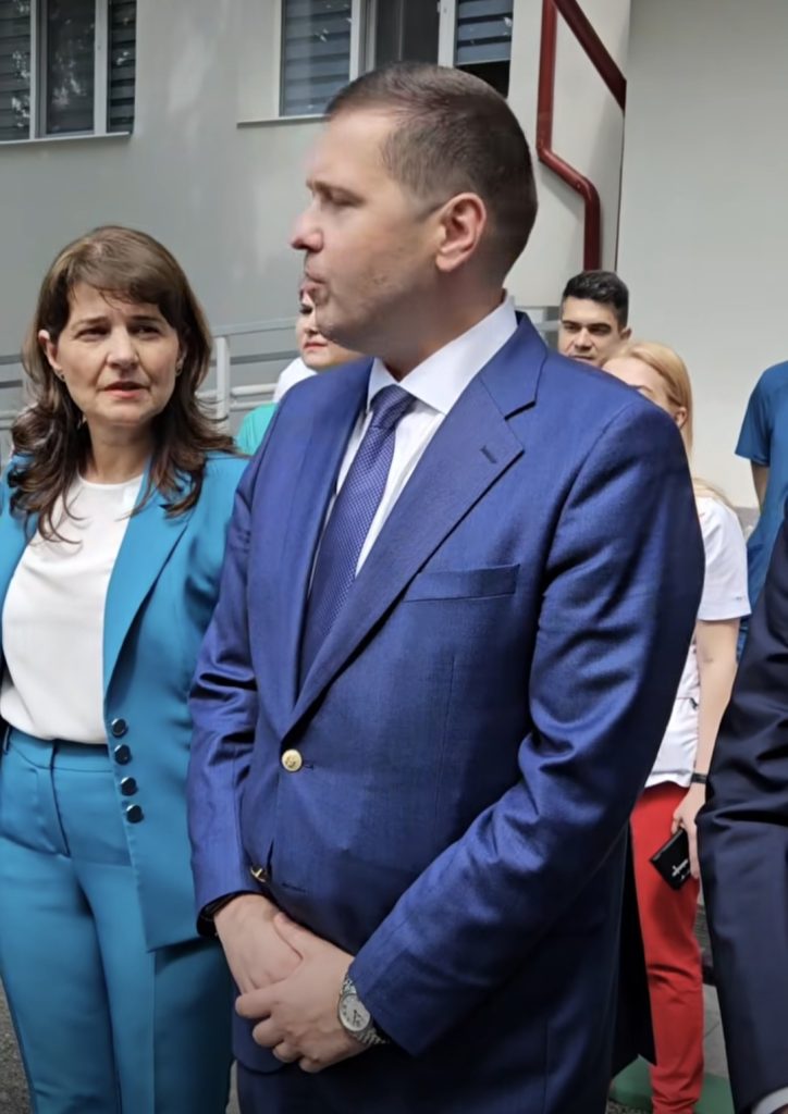 Președintele CJ Dâmbovița, Corneliu Ștefan, de partea cadrelor medicale: „Nu putem descuraja oamenii care țin în picioare sistemul sanitar”