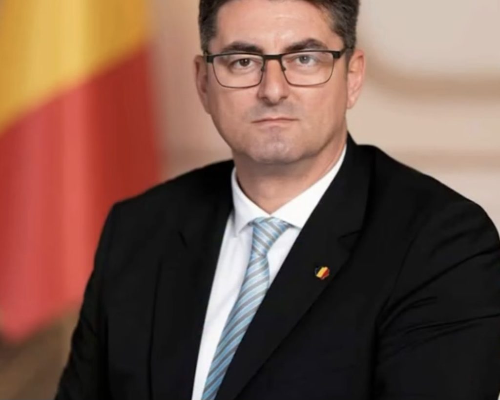 Senatorul AUR Dâmbovița, Ciprian Constantin Iacob: „Politicienii sunt votați de români să reprezinte nevoile și interesele lor, nu să voteze împotriva lor!” Senatorul AUR Dâmbovița, Ciprian Constantin Iacob: „Politicienii sunt votați de români să reprezinte nevoile și interesele lor, nu să voteze împotriva lor!”