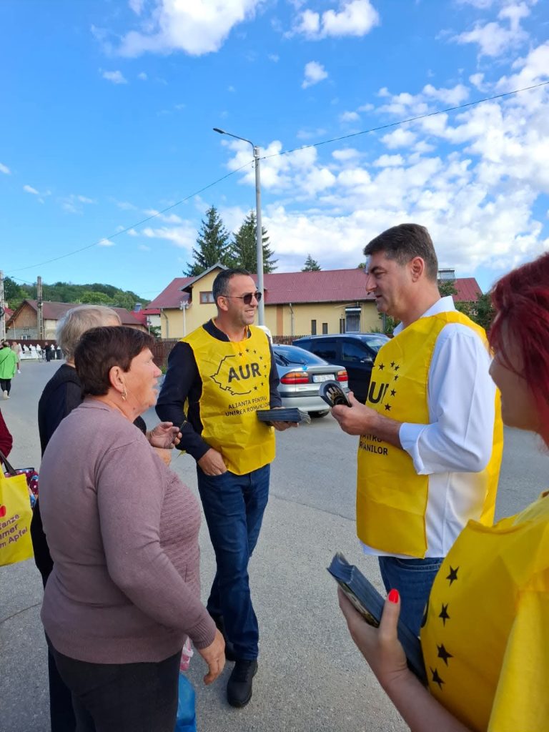 Senatorul AUR Dâmbovița, Ciprian Constantin Iacob, a continuat campania „AUR te aude!” la Mănești Senatorul AUR Dâmbovița