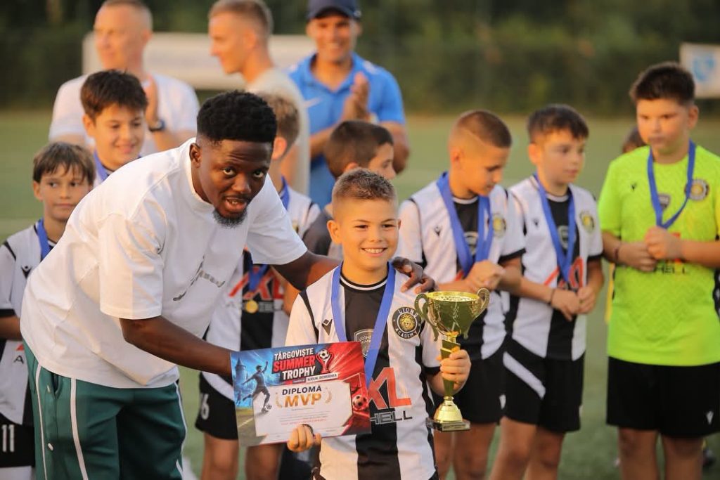 Târgoviște Summer Trophy continuă! Peste 500 de tineri fotbaliști luptă pentru trofeu Târgoviște Summer Trophy