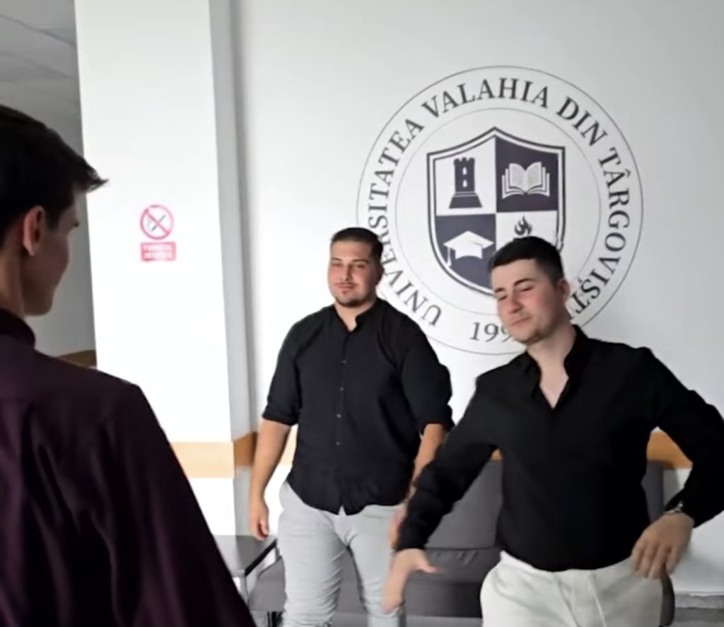 Astăzi este ultima șansă! Universitatea „Valahia” își închide înscrierile pentru admiterea din iulie! Universitatea „Valahia”