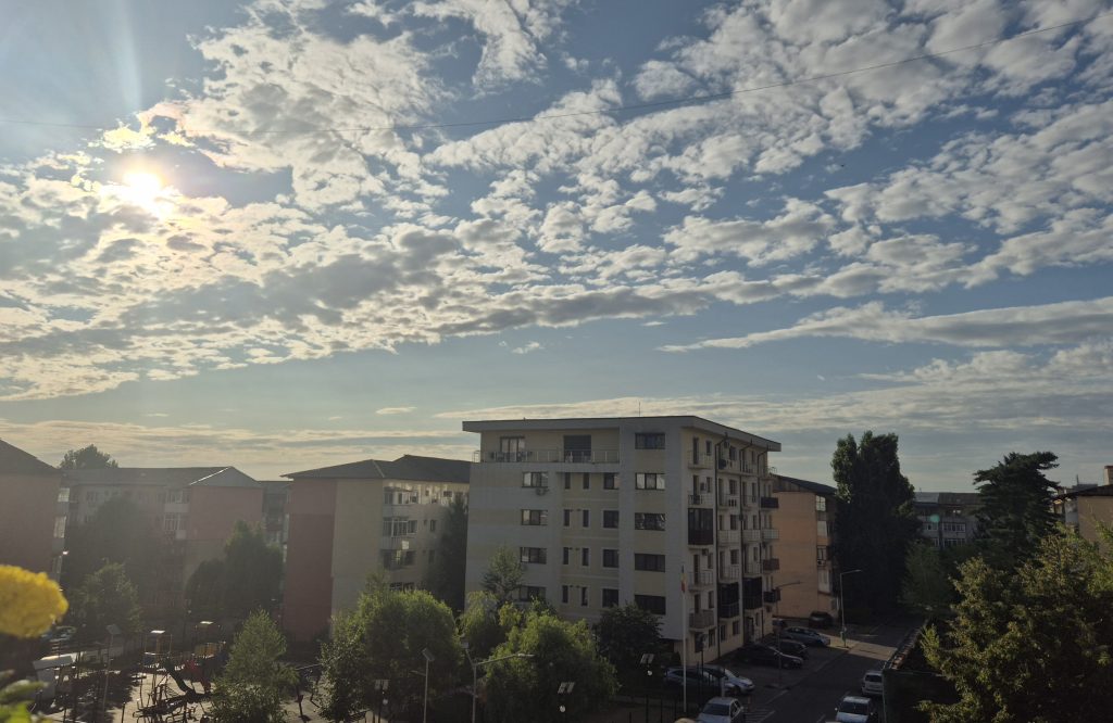 temperaturile vor urca până la 34°C