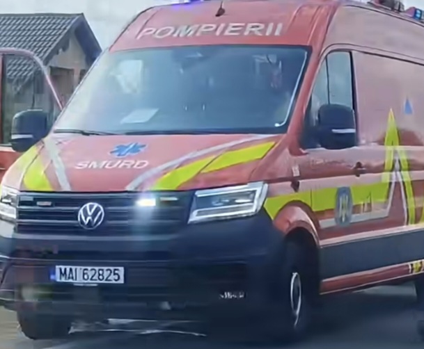 ACCIDENT MORTAL PE DJ 701! Șofer de 64 de ani, mort după ce s-a izbit cu mașina de un copac ACCIDENT MORTAL PE DJ 701