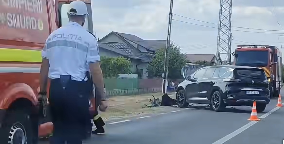 CLIPE DE GROAZĂ PE DN 71! DOUĂ MAȘINI S-AU CIOCNIT LA ILFOVENI, O PERSOANĂ RĂNITĂ CLIPE DE GROAZĂ PE DN 71