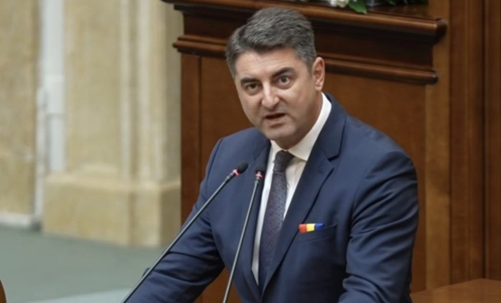 Senatorul AUR Dâmbovița, Ciprian Constantin Iacob: „ALEGERILE ANTICIPATE SUNT SINGURA SOLUȚIE PENTRU CA ROMÂNIA SĂ ÎȘI REVINĂ!” Senatorul AUR Dâmbovița, Ciprian Constantin Iacob: „ALEGERILE ANTICIPATE SUNT SINGURA SOLUȚIE PENTRU CA ROMÂNIA SĂ ÎȘI REVINĂ!”