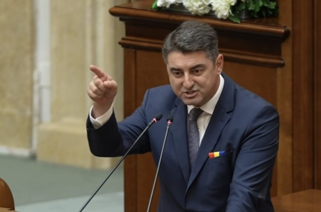 Senatorul AUR Dâmbovița, Ciprian Iacob: „România are nevoie de stabilitate, nu de guverne din șase în șase luni” Senatorul AUR Dâmbovița, Ciprian Iacob: „România are nevoie de stabilitate, nu de guverne din șase în șase luni”