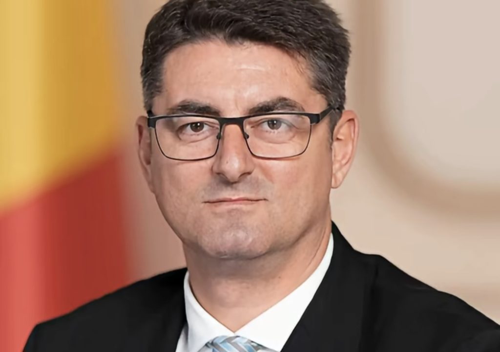 Senatorul AUR Dâmbovița, Ciprian Constantin Iacob: „Legea salarizării, împotriva românilor!” Senatorul AUR Dâmbovița