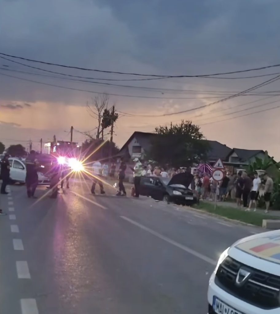 Cinci persoane rănite într-un accident rutier produs la Racovița accident rutier produs la Racovița