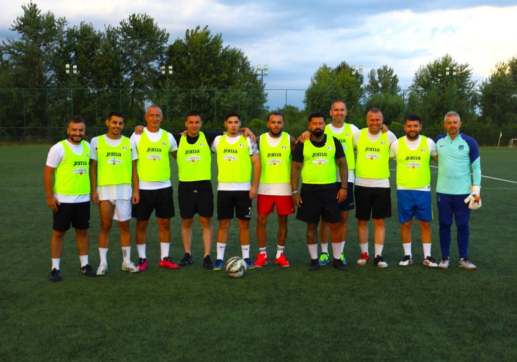 CUPA CARTIERELOR ÎȘI ALEGE FINALISTELE! Patru echipe, două semifinale și un singur trofeu